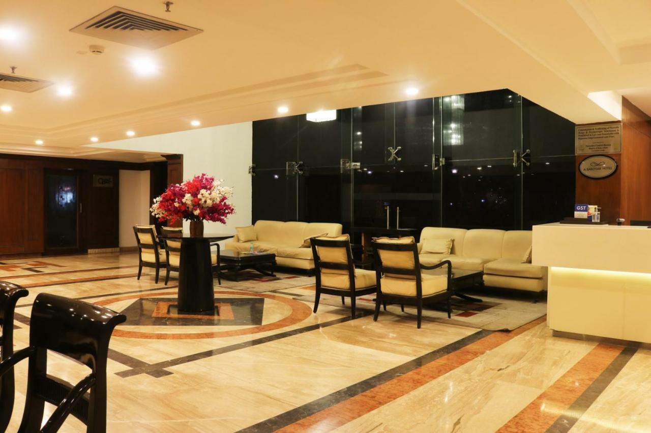 Le Lac Sarovar Portico- Ранчи Экстерьер фото