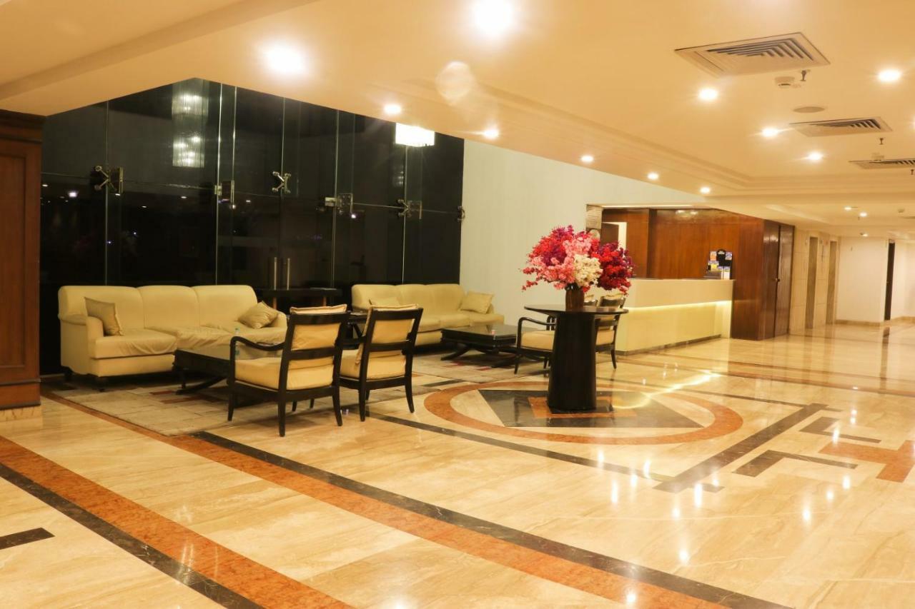 Le Lac Sarovar Portico- Ранчи Экстерьер фото